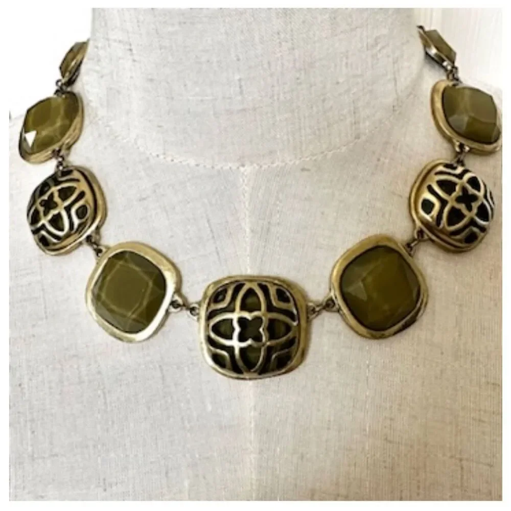Jewel Kade gold tone and green bib vintage necklace